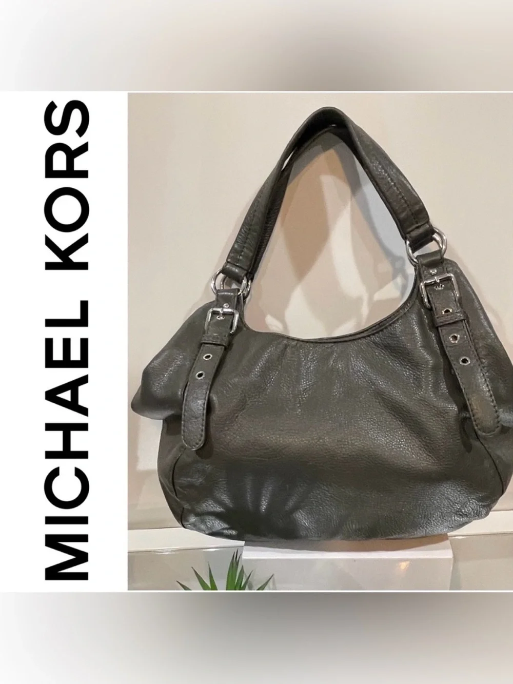 Michael Kors Gray Leather shluld bag